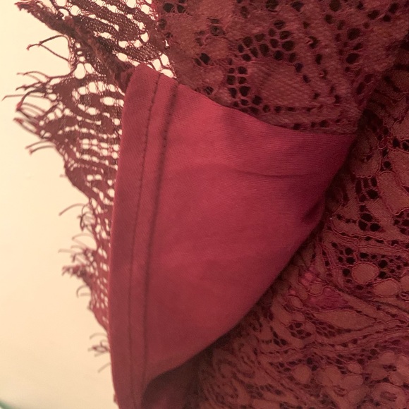 Lace Tank Top Solitaire - Picture 7 of 12